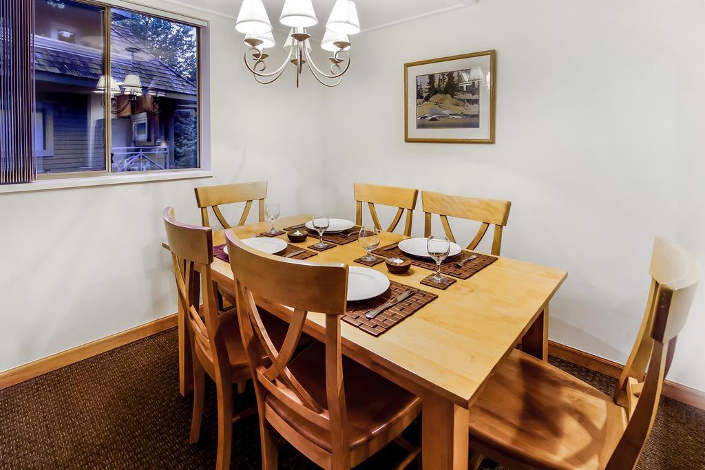 Valhalla Vacations At Whistler Esterno foto